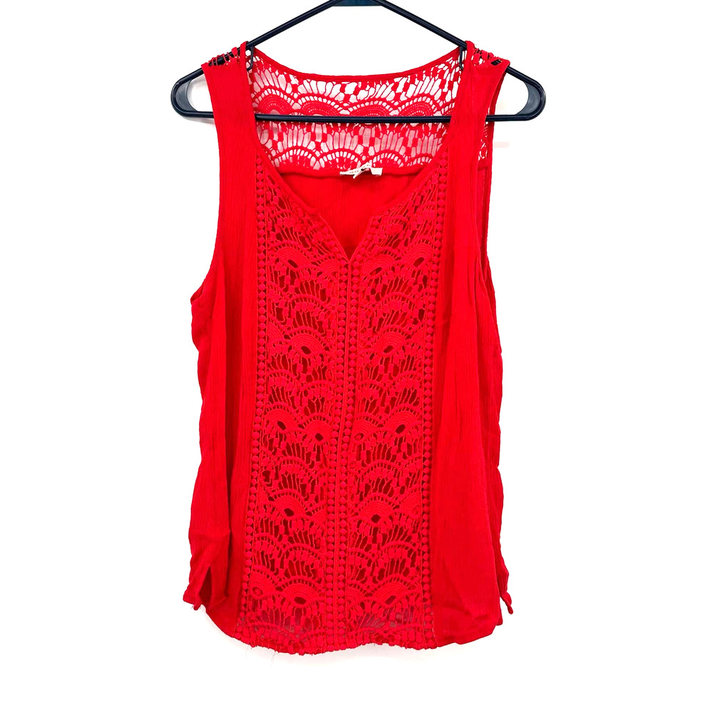Skies are Blue size large red tank top gauzy with crochet lace detal‎